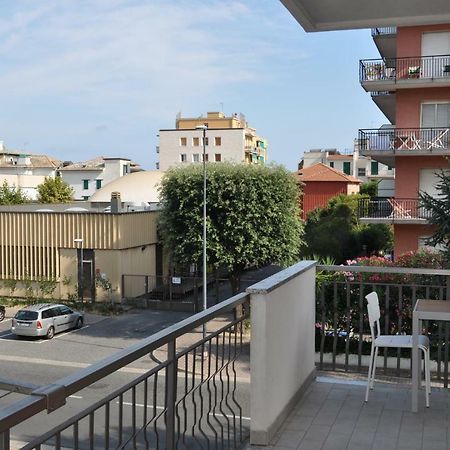 Appartamento Viale Repubblica 307 4 Pietra Ligure Esterno foto