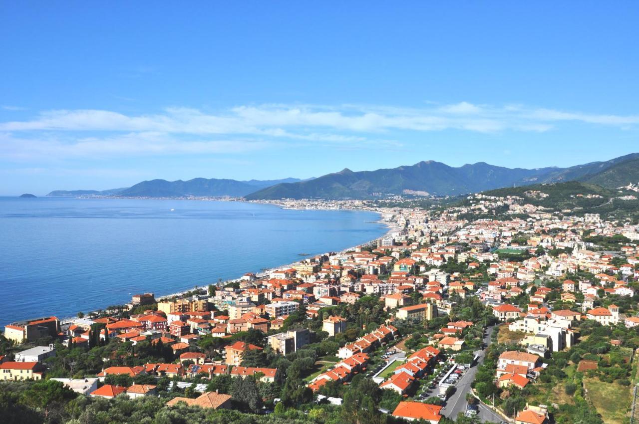 Appartamento Viale Repubblica 307 4 Pietra Ligure Esterno foto