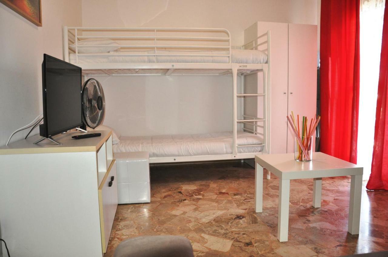 Appartamento Viale Repubblica 307 4 Pietra Ligure Esterno foto